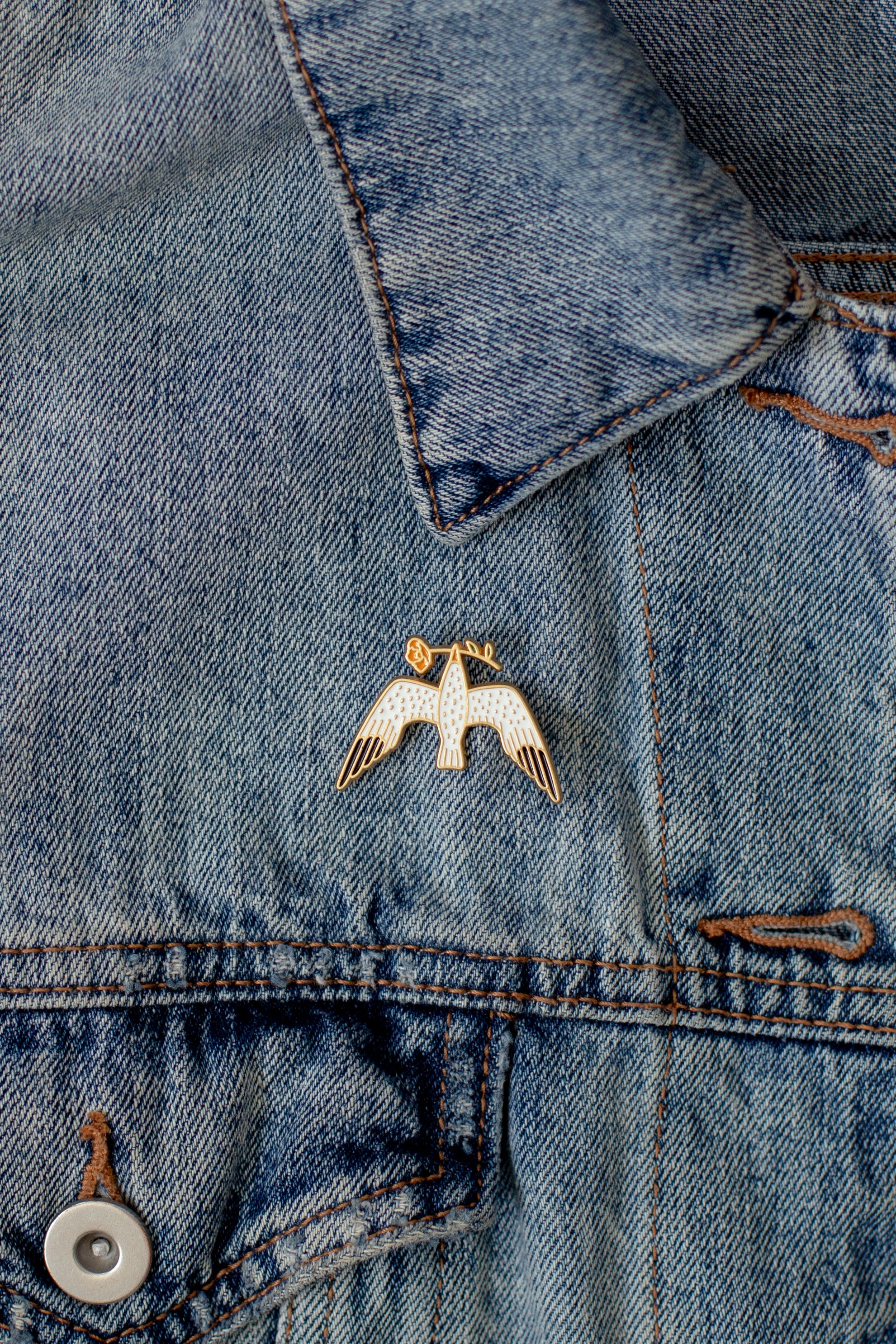 Seagull Pin